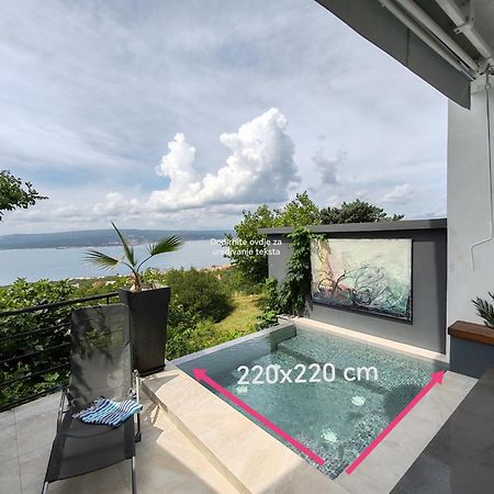 Art Gallery House With A Small Relaxing Pool Crikvenica Zewnętrze zdjęcie