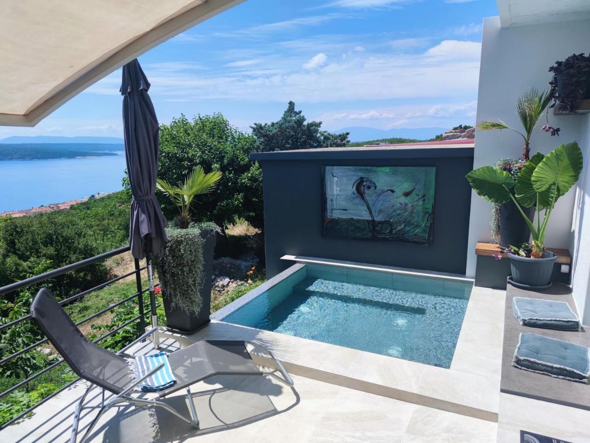 Art Gallery House With A Small Relaxing Pool Crikvenica Zewnętrze zdjęcie