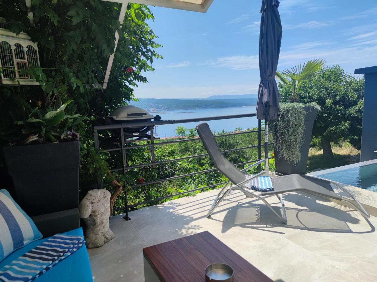 Art Gallery House With A Small Relaxing Pool Crikvenica Zewnętrze zdjęcie