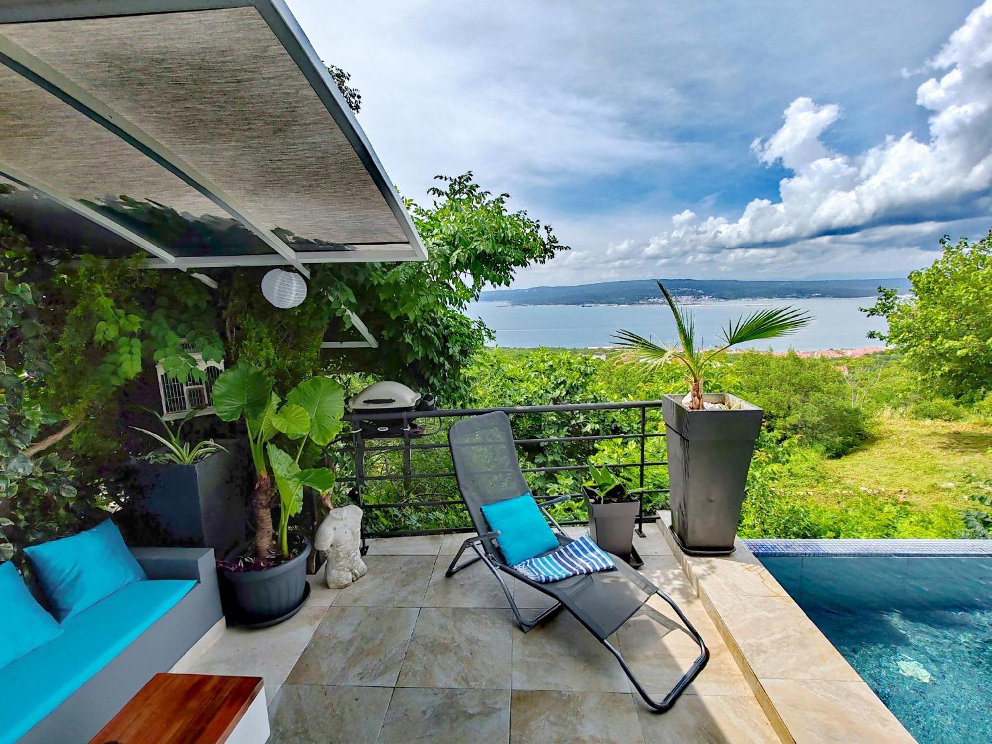 Art Gallery House With A Small Relaxing Pool Crikvenica Zewnętrze zdjęcie