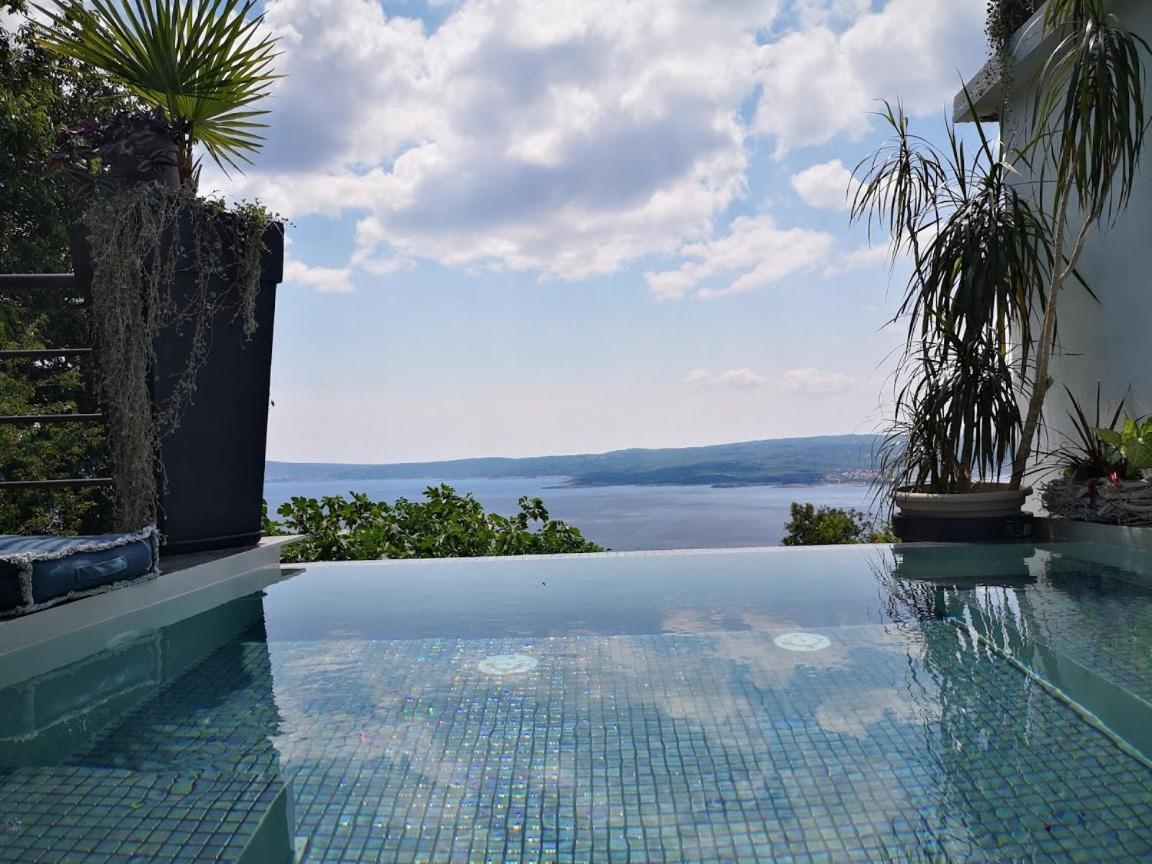 Art Gallery House With A Small Relaxing Pool Crikvenica Zewnętrze zdjęcie